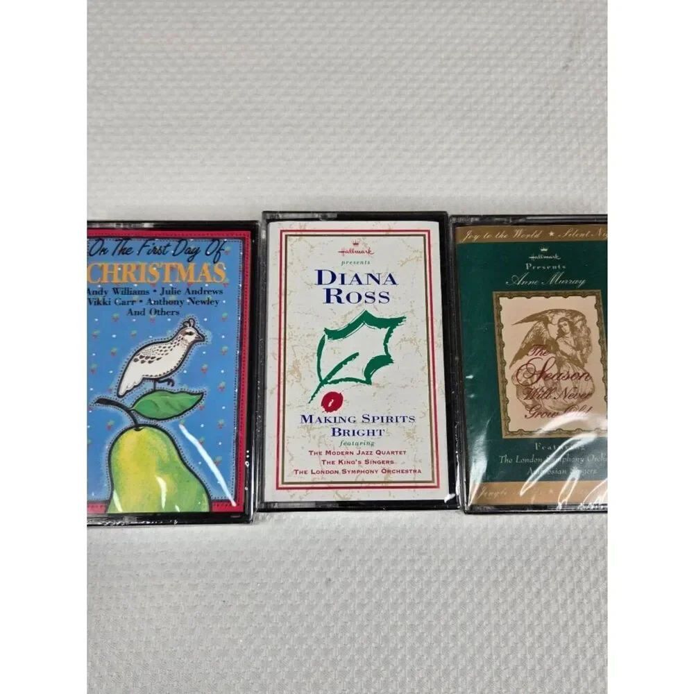 Vintage Lot Of 3 Christmas Cassette Tapes Diana Ross Anne Murray Various Artists